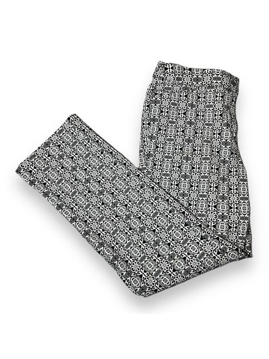 Chico's Pants - Chico’s Women’s Tile-Print Straight-Leg Pants Black/White Size 0.5R (6)